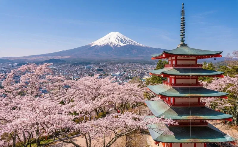 Mount Fuji rising above Lake Kawaguchi in autumn on a fuji five lakes tour, Yamanashi, Japan